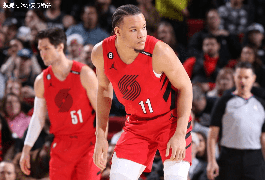 GEN轻取SHR，Zeus极限生还后反打鏖战多局入围赛，成为赛场最大亮点