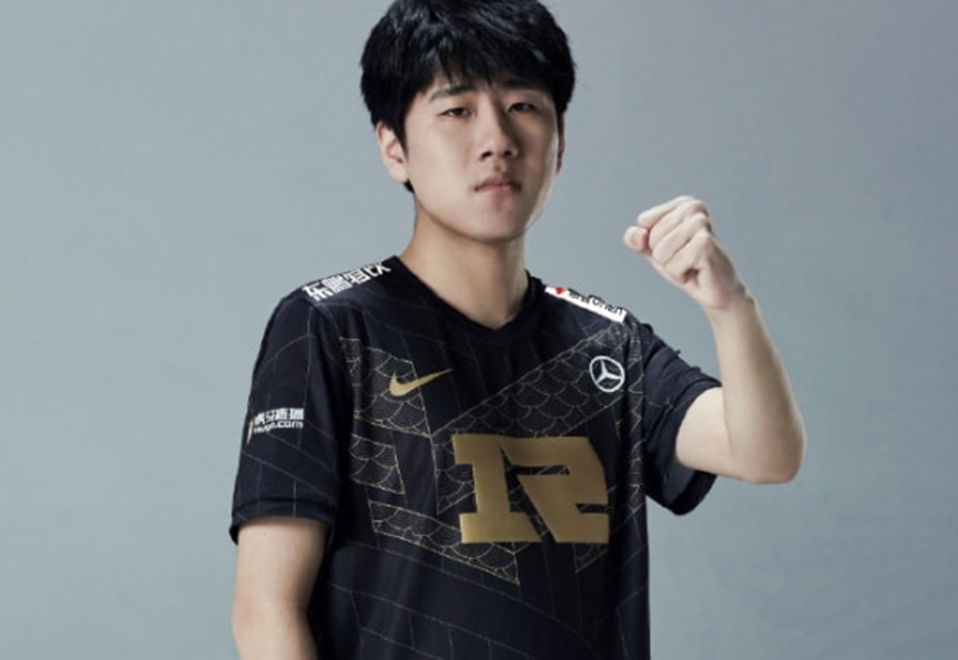 BRO血洗FNC，Hanssama打出惊人五杀强强对话半决赛，引爆全场热议