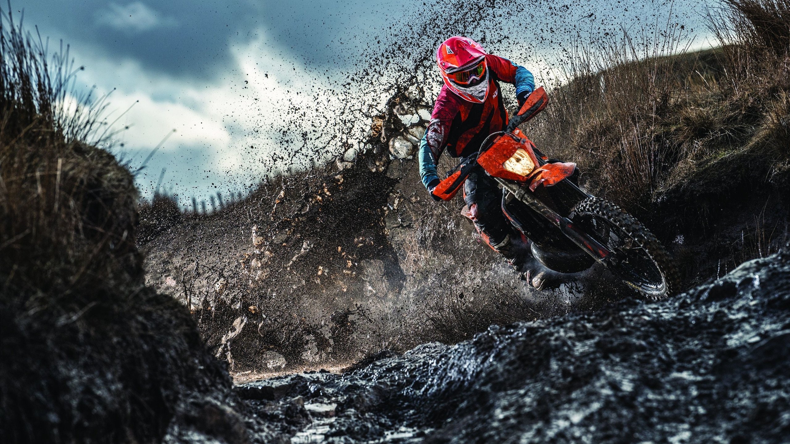 蒂亚戈末节狂飙,委内瑞拉上演逆转好戏带走波兰