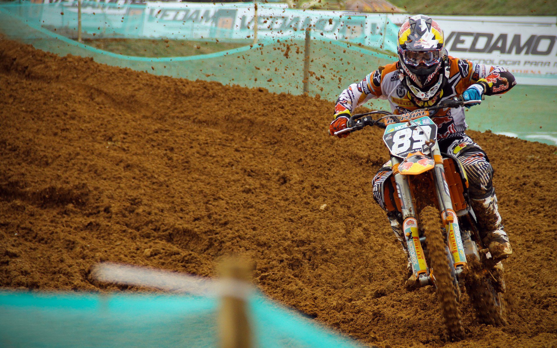 双重使命，雷恩非洲兵团的降维打击，与皮克的孤独战争